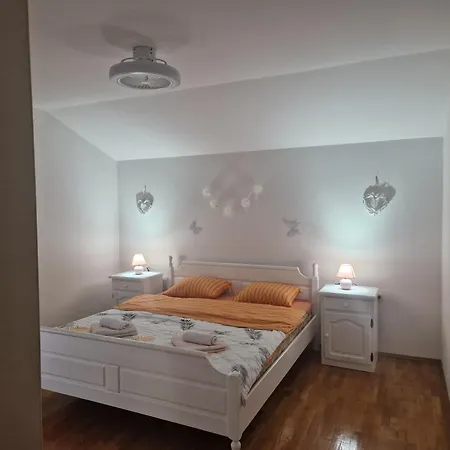 Deluxe Čapljina